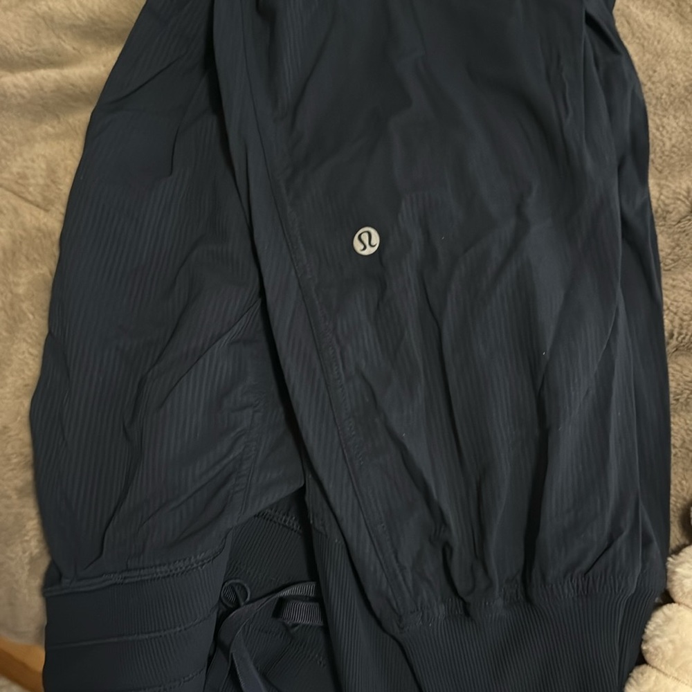 Lululemon dance studio joggers